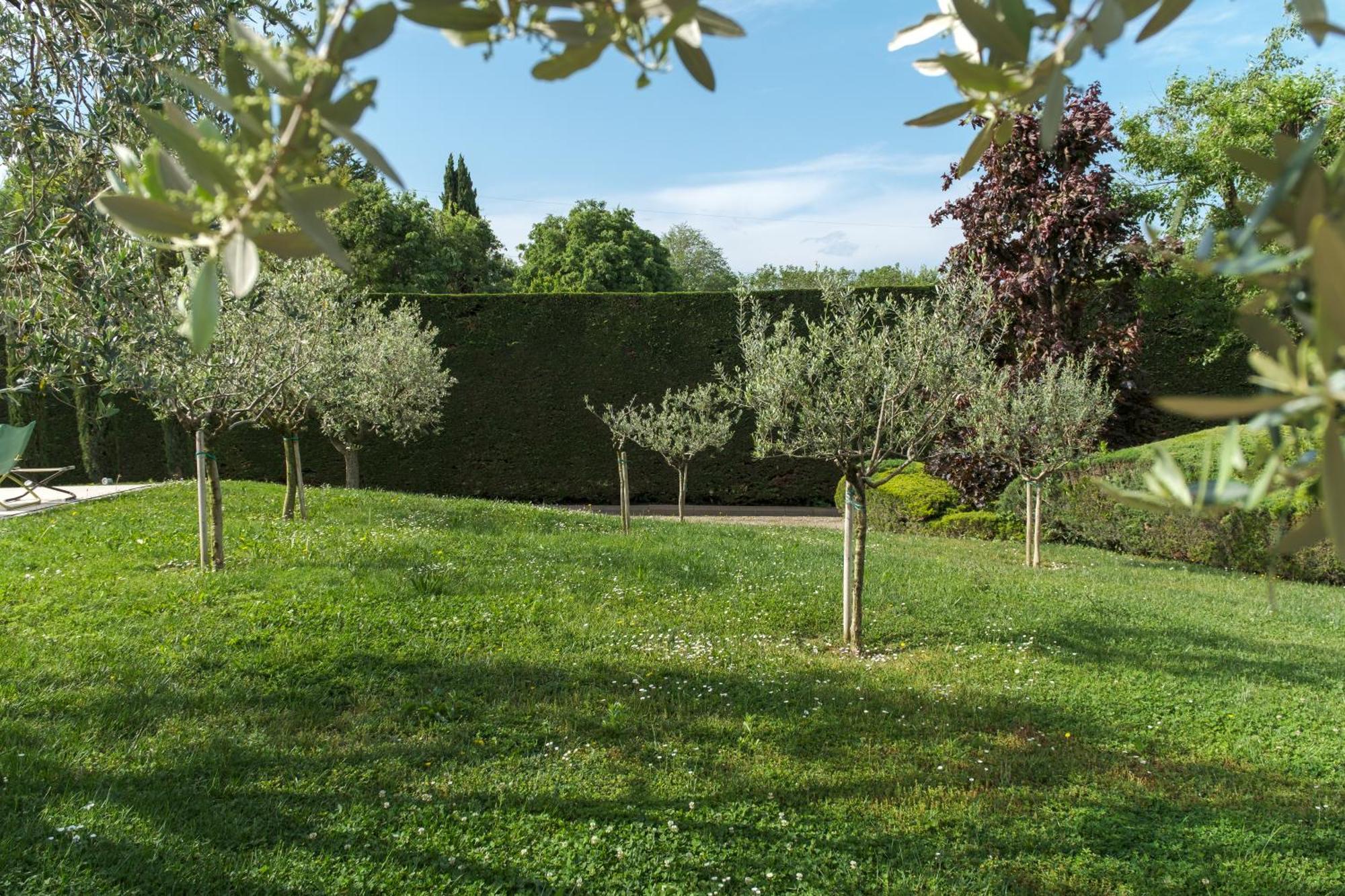 קסטלנואובו דל גארדה Villa Carini With 3000 Mq Garden & Heated Pool מראה חיצוני תמונה