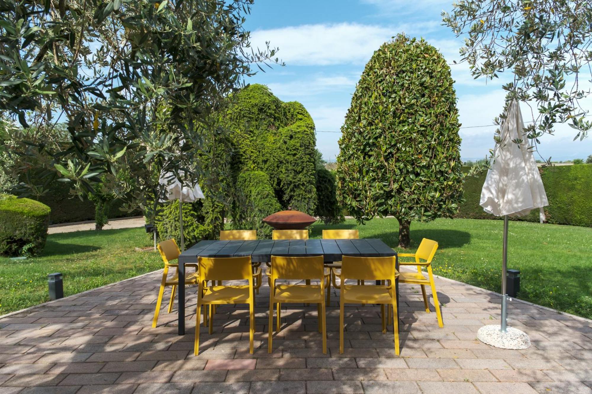 קסטלנואובו דל גארדה Villa Carini With 3000 Mq Garden & Heated Pool מראה חיצוני תמונה